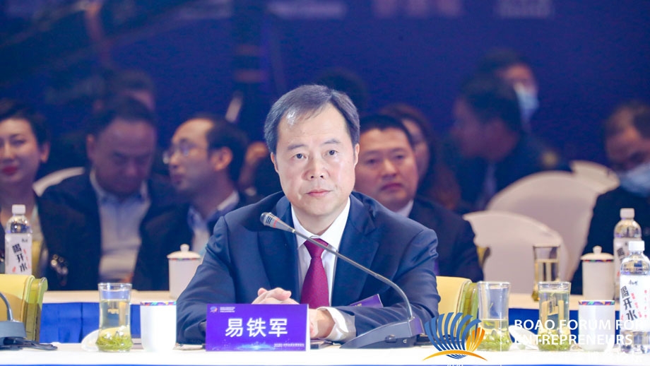 中鐵工業(yè)易鐵軍：智能制造將為&ldquo;新基建&rdquo;強勢賦能