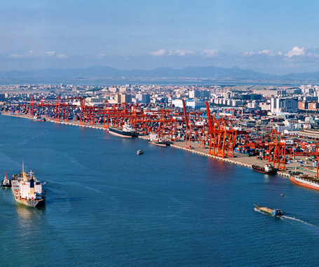 不要繼續(xù)對中國采取不公平、不公正的做法