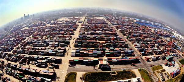 明年經(jīng)濟繼續(xù)穩(wěn)中求進 推進重點領域改革