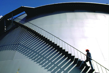 實證樣本：中聯(lián)重科、國藥控股