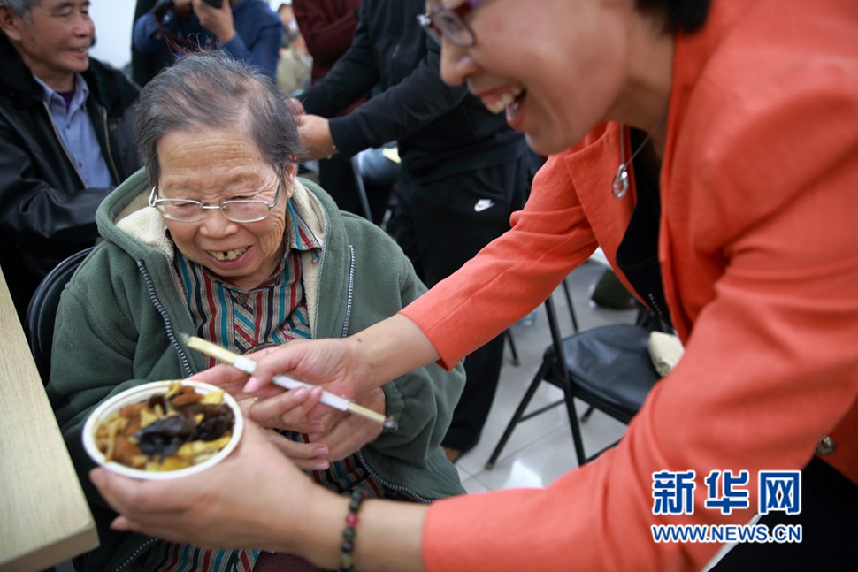 一碗長壽面，一片感恩情