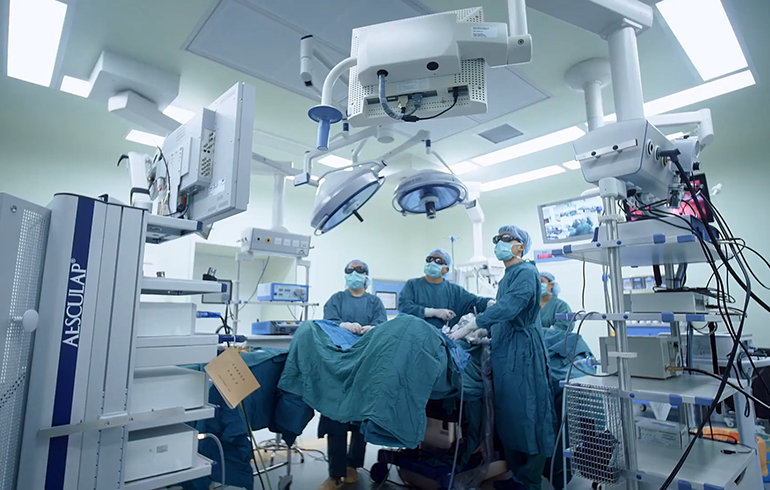 致敬偉大改革｜對(duì)話40年，講述身邊的健康故事（第八集）&mdash;&mdash;高端器械，除了制造更要?jiǎng)?chuàng)造