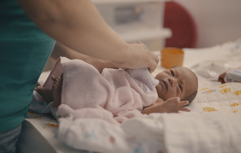 致敬偉大改革｜對(duì)話40年，講述身邊的健康故事（第三十六集）&mdash;&mdash;寶寶健康，媽媽安心