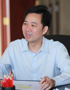 弘陽(yáng)集團(tuán)董事長(zhǎng)、總裁曾煥沙