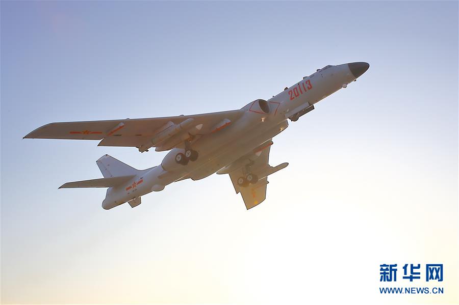 (圖文互動)(1)中國空軍編隊飛越對馬海峽赴日本海遠洋訓(xùn)練