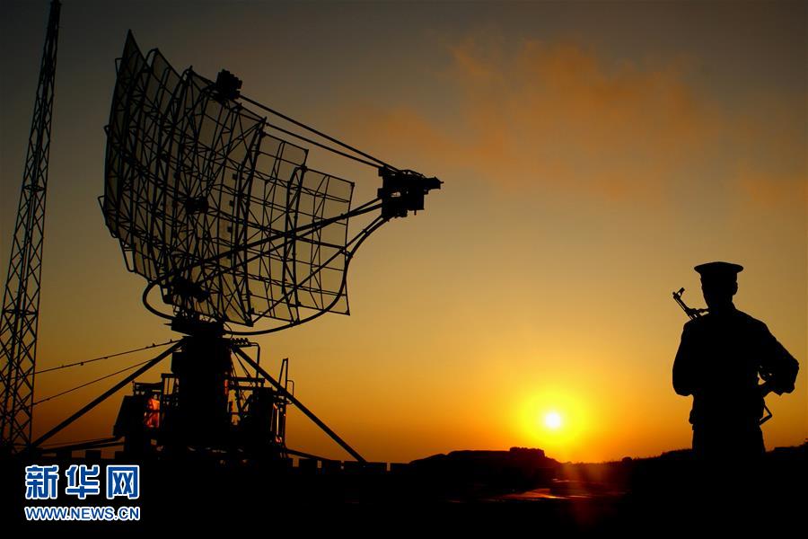 (圖文互動(dòng))(4)共和國的“千里眼”——人民空軍雷達(dá)兵70年建設(shè)發(fā)展巡禮