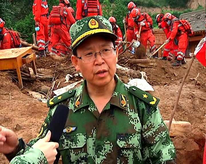 武警部隊全力進行搶險救災(zāi)