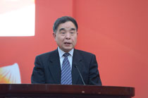 全國(guó)人大教科文衛(wèi)委員會(huì)主任委員、清華大學(xué)新聞出版學(xué)院院長(zhǎng)柳斌杰致辭