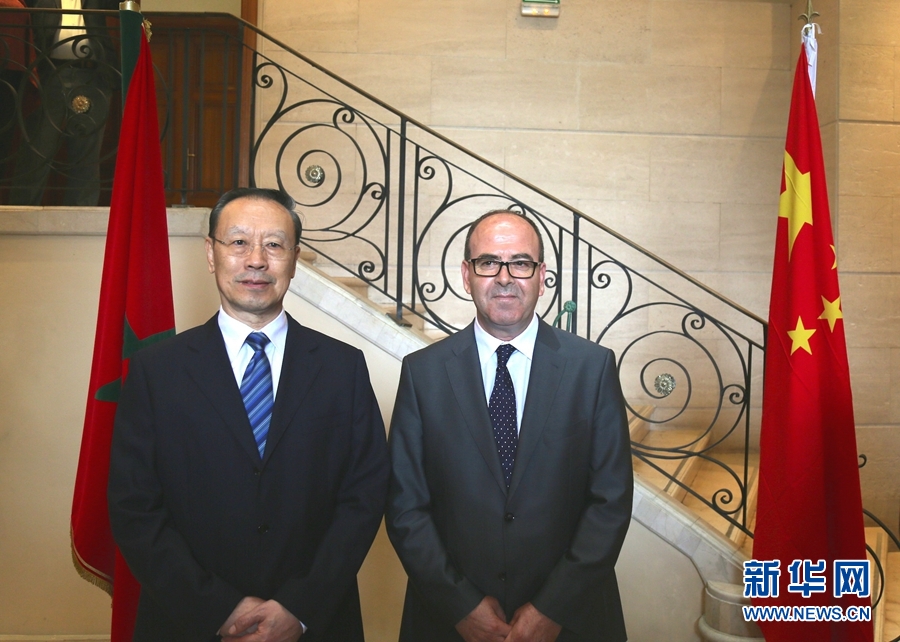 9月19日，在摩洛哥首都拉巴特，中共中央書記處書記、全國政協(xié)副主席杜青林（左）會見摩洛哥參議長本希馬。應(yīng)摩洛哥參議院邀請，中共中央書記處書記、全國政協(xié)副主席杜青林于18日至20日率中共代表團(tuán)訪摩，分別會見政府首腦本&middot;基蘭、參議長本希馬、真實(shí)性與現(xiàn)代黨總書記奧馬里等。新華社記者劉鍇攝