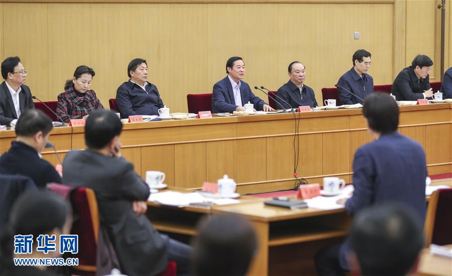 3月17日，中共中央政治局委員、中央書記處書記、中宣部部長劉奇葆在北京出席中華優(yōu)秀傳統(tǒng)文化傳承發(fā)展工作座談會。 新華社記者丁林?jǐn)z