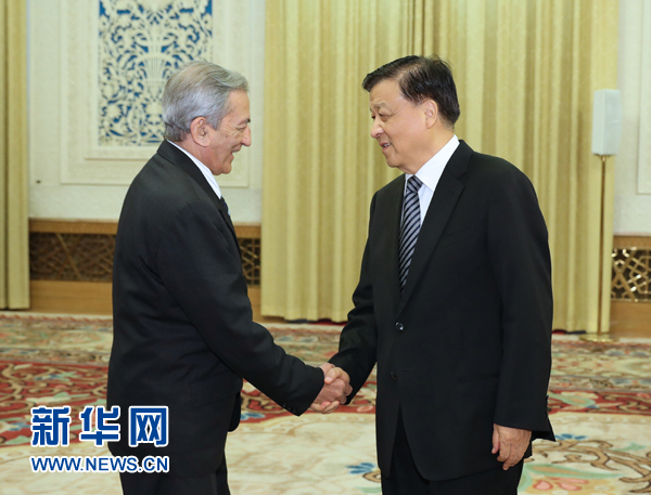 6月21日，中共中央政治局常委、中央書記處書記劉云山在北京會(huì)見(jiàn)古共中央書記處書記、國(guó)際關(guān)系部部長(zhǎng)巴拉格爾率領(lǐng)的古巴共產(chǎn)黨代表團(tuán)。新華社記者馬占成攝