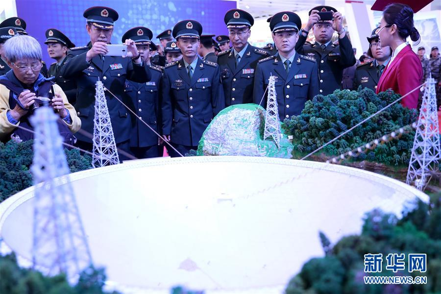 （十九大時光&middot;圖文互動）（1）向著夢想，奮進！&mdash;&mdash;來自&ldquo;砥礪奮進的五年&rdquo;大型成就展現(xiàn)場的報道 