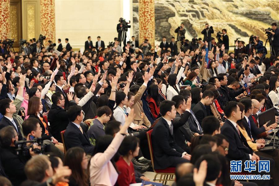 （兩會(huì)&middot;總理記者見面）（5）李克強(qiáng)總理與中外記者見面 