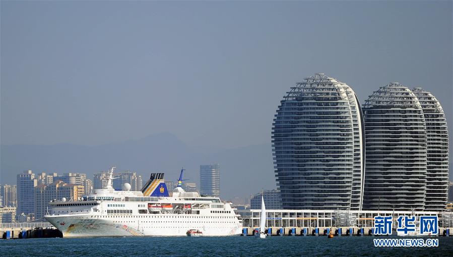 （新華全媒頭條&middot;潮起海之南&middot;圖文互動）（8）春潮拍岸千帆進&mdash;&mdash;海南特區(qū)改革開放30年紀實