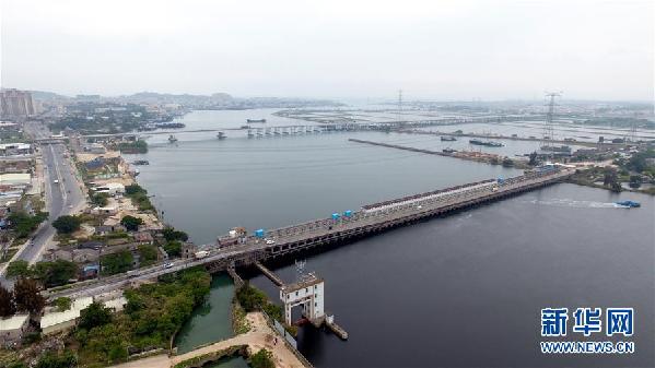 （圖文互動）（3）&ldquo;白練&rdquo;變&ldquo;黑龍&rdquo;，江河變&ldquo;草原&rdquo;－－粵東母親河為何污染20多年難治理？