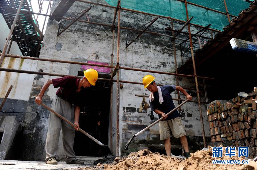 （新華全媒頭條&middot;搶救古民居&middot;圖文互動(dòng)）（6）當(dāng)古民居遇上城鎮(zhèn)化，如何留住鄉(xiāng)愁？