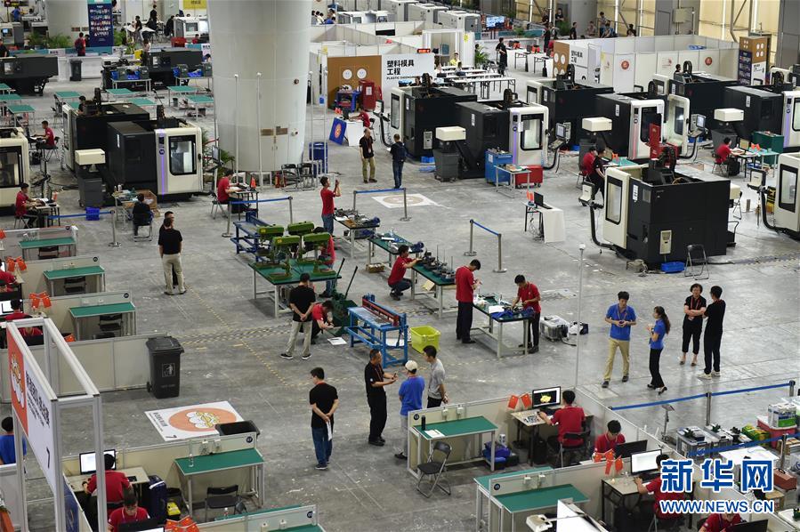 （新華全媒頭條&middot;圖文互動）（1）上下合力，聚力破障，開辟&ldquo;大國工匠&rdquo;建設新格局