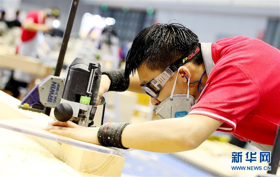 （新華全媒頭條&middot;圖文互動）（5）上下合力，聚力破障，開辟&ldquo;大國工匠&rdquo;建設(shè)新格局