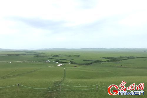 【新時代&middot;幸福美麗新邊疆】昔日紅色精神流入血脈 今朝邊疆處處開遍幸福花