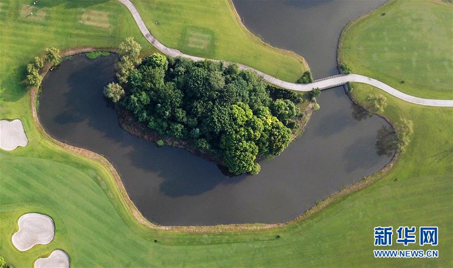 （大江奔流&mdash;&mdash;來自長(zhǎng)江經(jīng)濟(jì)帶的報(bào)道&middot;新華全媒頭條&middot;圖文互動(dòng)）（2）打造經(jīng)濟(jì)高質(zhì)量發(fā)展的強(qiáng)勁引擎&mdash;&mdash;深入推動(dòng)長(zhǎng)江經(jīng)濟(jì)帶發(fā)展述評(píng)