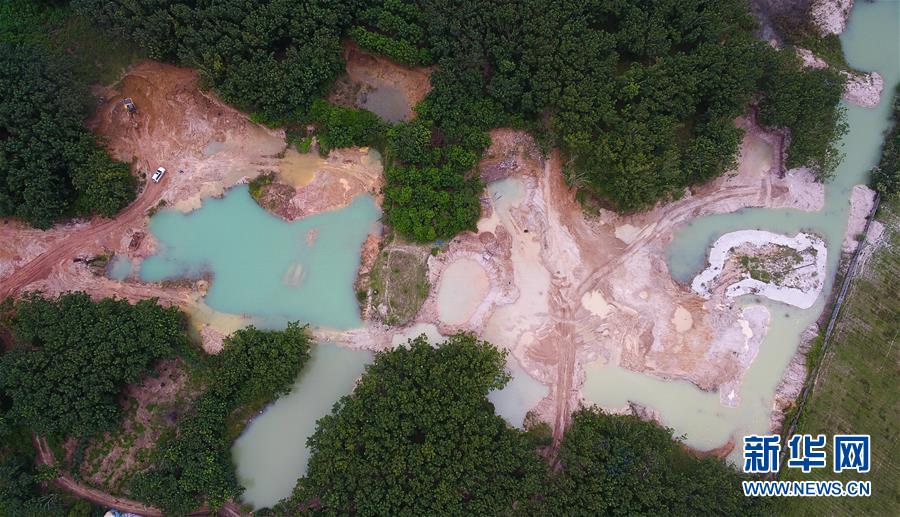 （新華視點(diǎn)&middot;圖文互動(dòng)）（1）小作坊&ldquo;游擊&rdquo;盜采、查處窩點(diǎn)&ldquo;死灰復(fù)燃&rdquo;，海南非法采砂緣何難止？