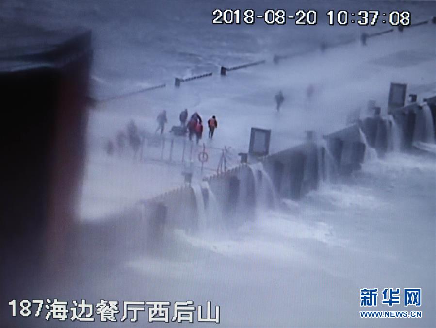 （圖文互動(dòng)）（2）&ldquo;隨時(shí)準(zhǔn)備為黨和人民犧牲一切&rdquo;&mdash;&mdash;追記為保護(hù)國(guó)家某重點(diǎn)試驗(yàn)平臺(tái)壯烈犧牲的3位勇士黃群、宋月才、姜開斌