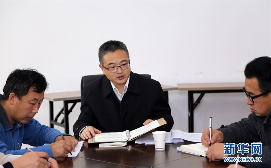 （圖文互動(dòng)）（4）&ldquo;隨時(shí)準(zhǔn)備為黨和人民犧牲一切&rdquo;&mdash;&mdash;追記為保護(hù)國(guó)家某重點(diǎn)試驗(yàn)平臺(tái)壯烈犧牲的3位勇士黃群、宋月才、姜開斌