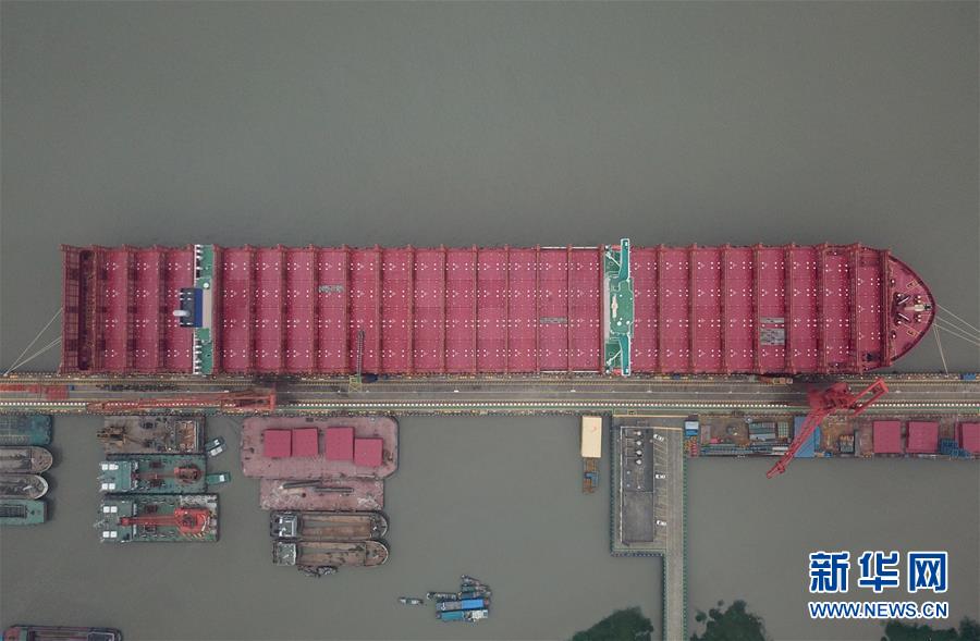 （新華全媒頭條&middot;壯闊東方潮 奮進(jìn)新時(shí)代&mdash;&mdash;慶祝改革開放40年&middot;圖文互動）（5）從改革開放窗口到攻堅(jiān)破冰試驗(yàn)田&mdash;&mdash;從浦東開發(fā)開放看中國改革開放40年