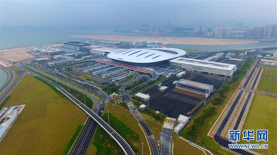 （新華視點&middot;圖片版）（2）港珠澳大橋正式通車