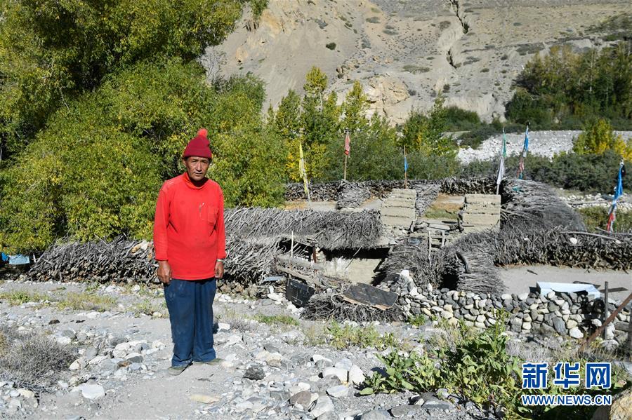 （新華全媒頭條&middot;圖文互動(dòng)）（4）西藏阿里楚松村&ldquo;四代房&rdquo;：中國邊陲巨變的縮微影像
