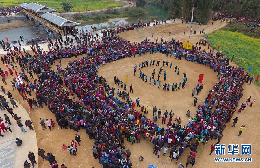 （輝煌60年&middot;壯美新廣西&middot;圖文互動）（6）和睦相處一家親 攜手并進謀發(fā)展&mdash;&mdash;廣西民族團結發(fā)展觀察