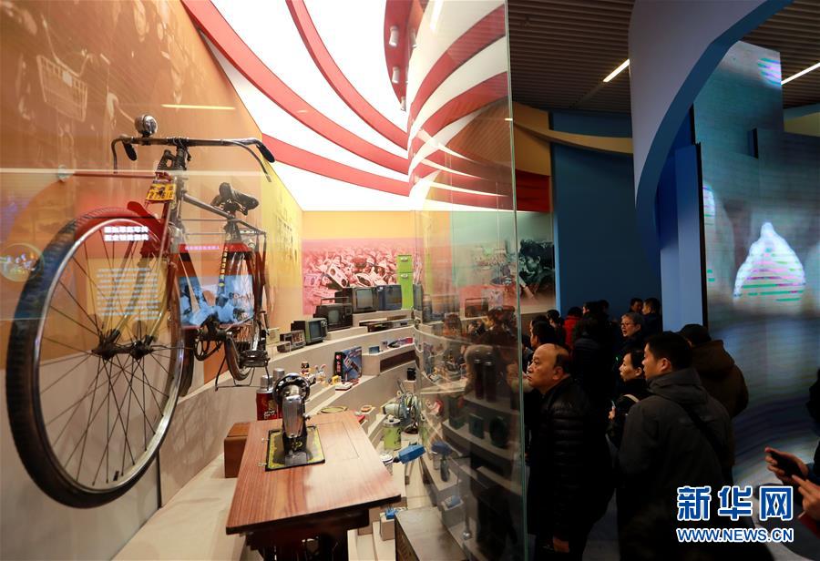 （社會(huì)）（3）&ldquo;偉大的變革&mdash;&mdash;慶祝改革開(kāi)放40周年大型展覽&rdquo;累計(jì)參觀人數(shù)突破百萬(wàn)