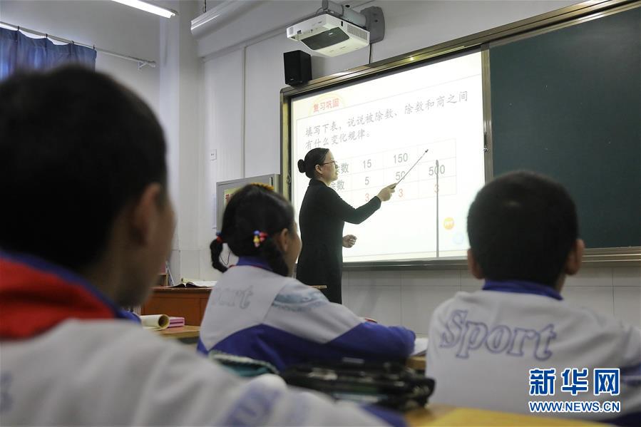 （慶祝改革開放40周年基層行&middot;學(xué)校篇&middot;圖文互動）（4）青海門源縣第一小學(xué)：百年老校的40年變遷