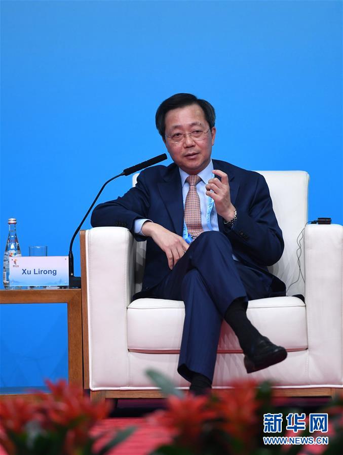 （改革先鋒風(fēng)采&middot;圖文互動）許立榮：遠(yuǎn)洋運輸體制改革的推動者