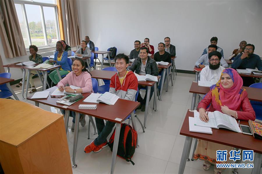 （奮進(jìn)新時代&middot;迎接兩會）（9）開放發(fā)展&mdash;&mdash;推動形成全面開放新格局