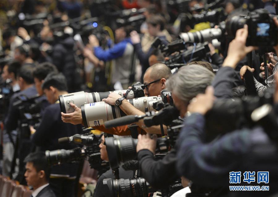 （兩會(huì)&middot;政協(xié)開幕）（10）全國政協(xié)十三屆一次會(huì)議在京開幕