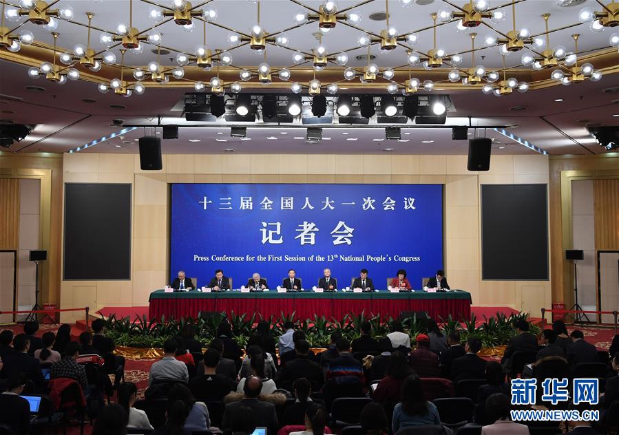 （兩會&middot;XHDW）（1）全國人大相關負責人就&ldquo;人大立法工作&rdquo;答記者問