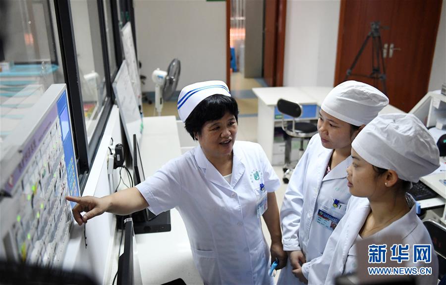 （兩會(huì)&middot;基層委員履職故事）（5）全國(guó)政協(xié)委員杜麗群：重視傳染病防治專業(yè)人才隊(duì)伍建設(shè)