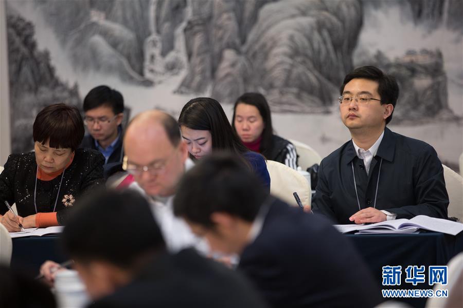 （圖文互動(dòng)&middot;聽民意 匯民智）（1）凝聚共識(shí) 提振信心&mdash;&mdash;2018年國(guó)辦&ldquo;旁聽&rdquo;全國(guó)兩會(huì)記事