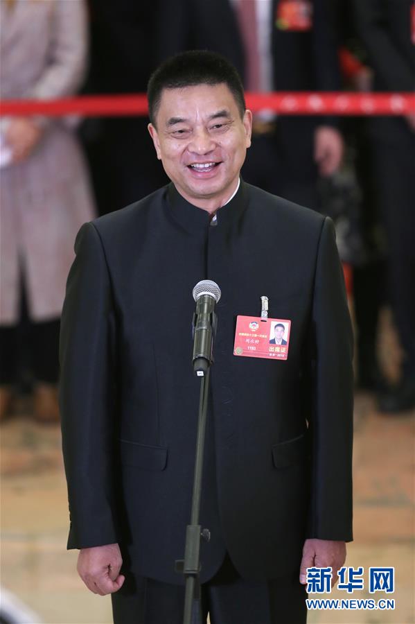 （兩會(huì)&middot;XHDW）（8）全國政協(xié)委員接受采訪