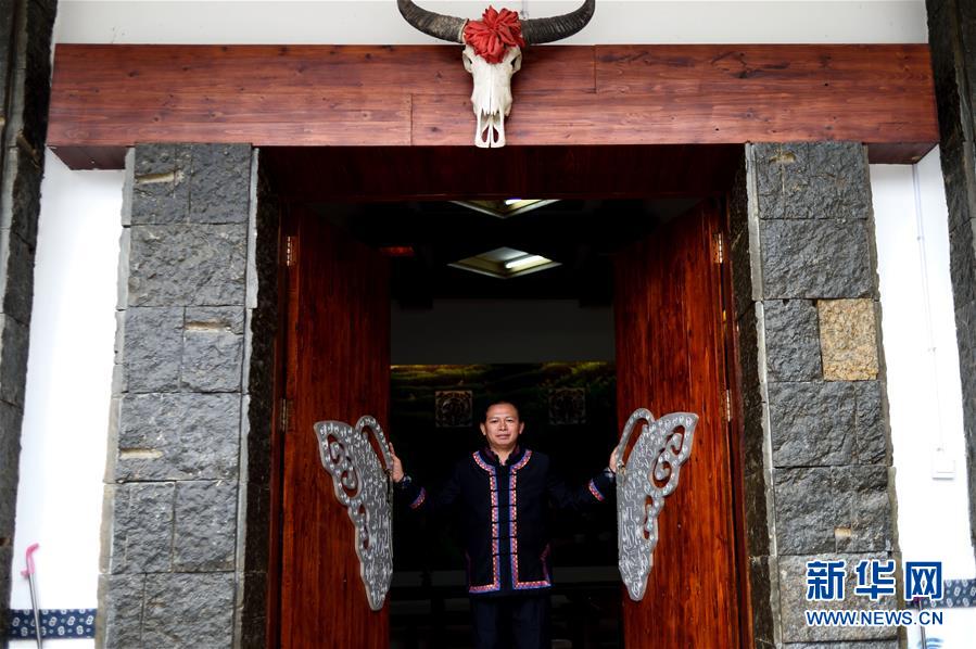 （兩會(huì)&middot;基層代表履職故事）（6）全國(guó)人大代表龍獻(xiàn)文：幸福都是奮斗出來(lái)的!