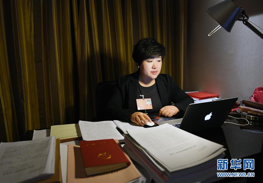 （兩會&middot;基層代表履職故事）（3）全國人大代表孫艷玲：做好非遺事業(yè)，讓古老技藝活起來