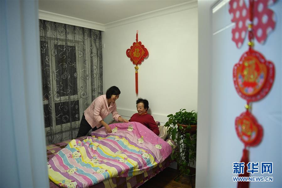 （新華全媒頭條&middot;圖文互動）（4）&ldquo;英雄之妻&rdquo;，為愛堅守19年