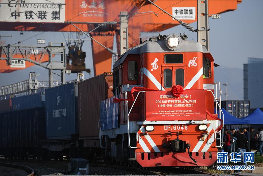 （新華全媒頭條&middot;圖文互動(dòng)）（2）首超90萬(wàn)億元！中國(guó)經(jīng)濟(jì)交出穩(wěn)中有進(jìn)成績(jī)單