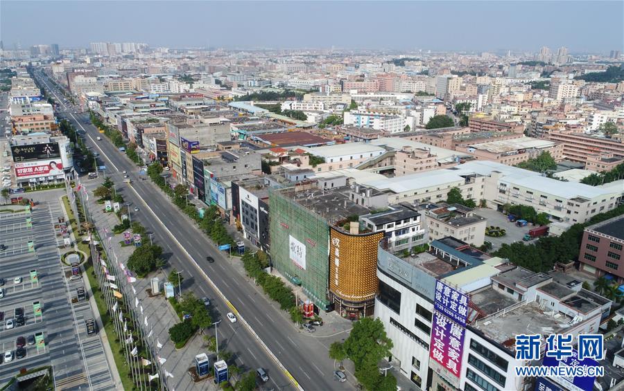 (新華全媒頭條·圖文互動)(3)勇敢去闖 堅持走下去——億萬農(nóng)民工的青春之歌