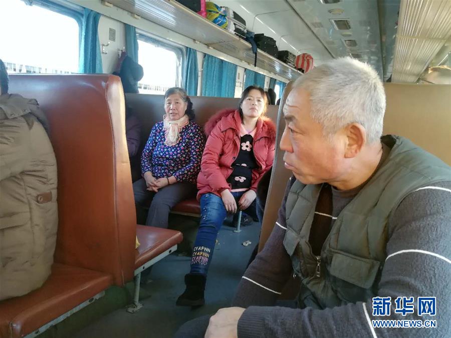 （新春走基層&middot;圖文互動）（2）變的是時間，不變的是溫情&mdash;&mdash;開往小興安嶺深處的幸福&ldquo;慢火車&rdquo;