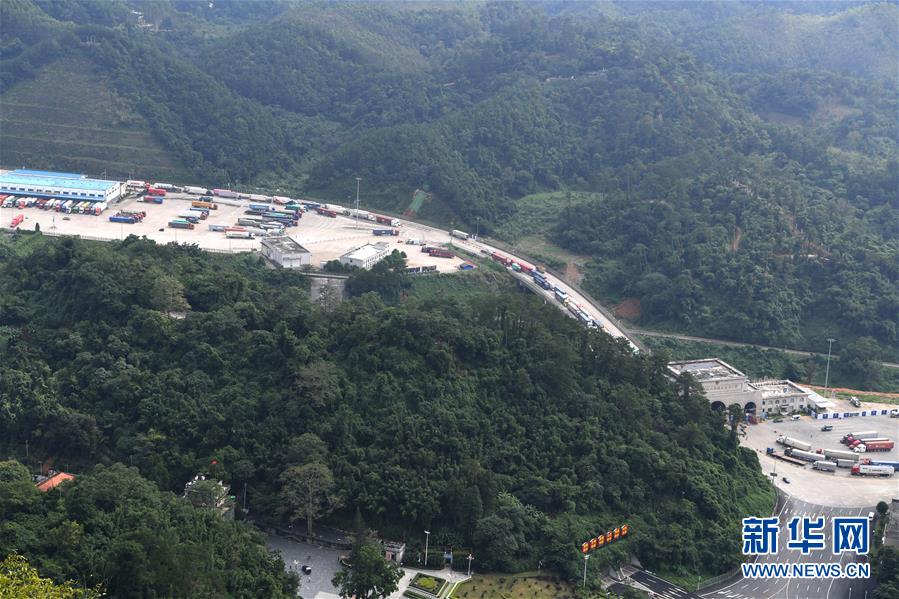 （兩會前夕看落實&middot;圖文互動）（4）開放合作走活發(fā)展&ldquo;新棋局&rdquo;－－廣西落實習近平總書記全國兩會重要講話精神紀實