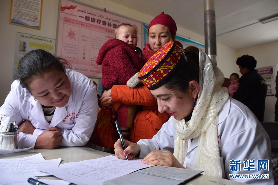 （脫貧攻堅&middot;圖文互動）（2）走進(jìn)&ldquo;瓦罕走廊第一村&rdquo;，看帕米爾高原脫貧攻堅