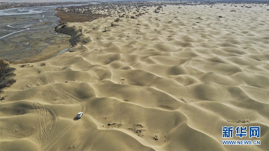 （新華全媒頭條&middot;圖文互動）（1）一步千年，&ldquo;最后的沙漠部落&rdquo;遷入新家園