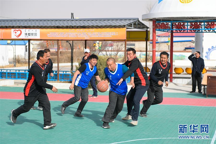 （壯麗70年&middot;奮斗新時代&middot;圖文互動）（5）情同一家，守望相助，共奔小康&mdash;&mdash;內(nèi)蒙古興安盟巴彥敖包嘎查民族團(tuán)結(jié)見聞